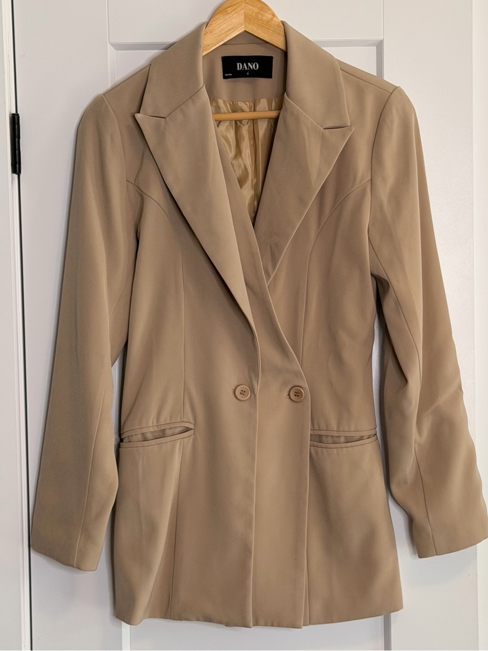 🩷2 for 40- Dano Women's Double-Breasted Beige Blazer